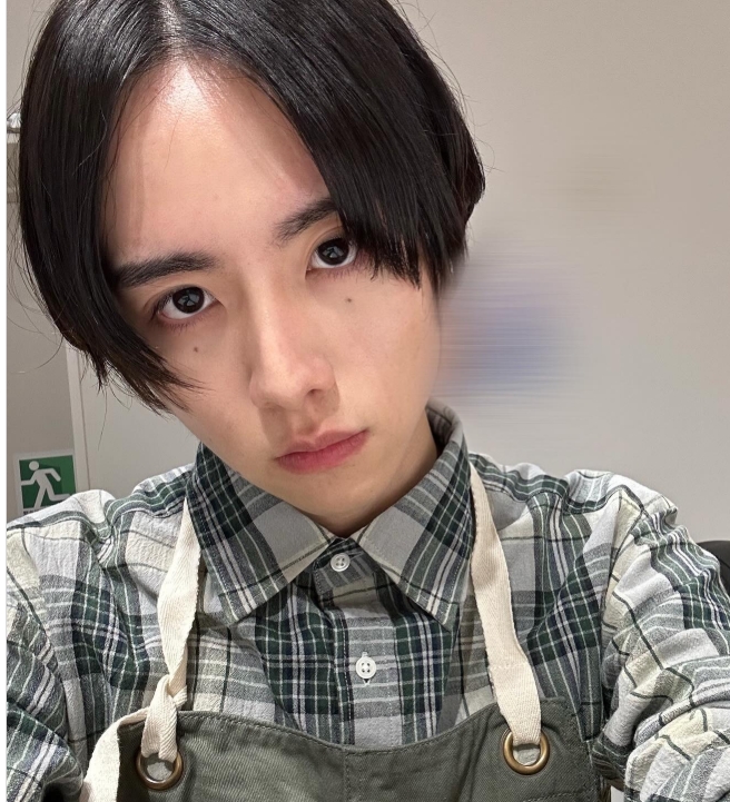 板垣李光人