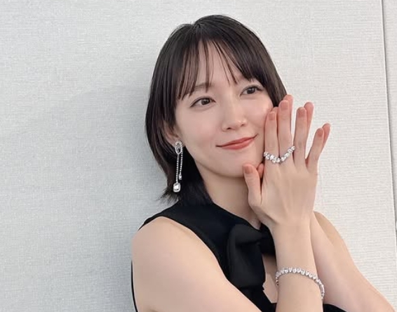 吉岡里帆